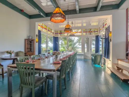 Vakantiehuis inclusief privé binnenzwembad, sauna & bubbelbad