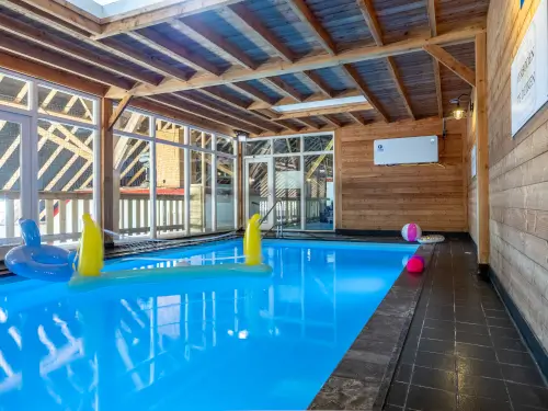 Exclusief vakantiehuis met privé-wellness met binnenzwembad, sauna en bubbelbad